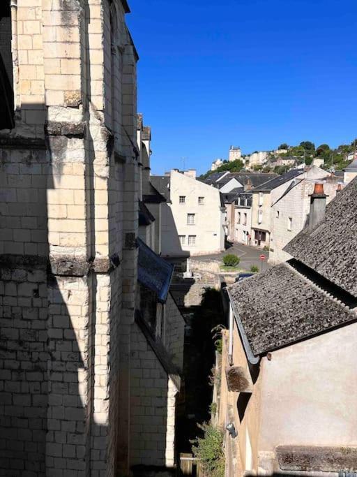 La Tour De L Horloge, Appt Typique A 500M Du Chateau Chinon Exterior photo