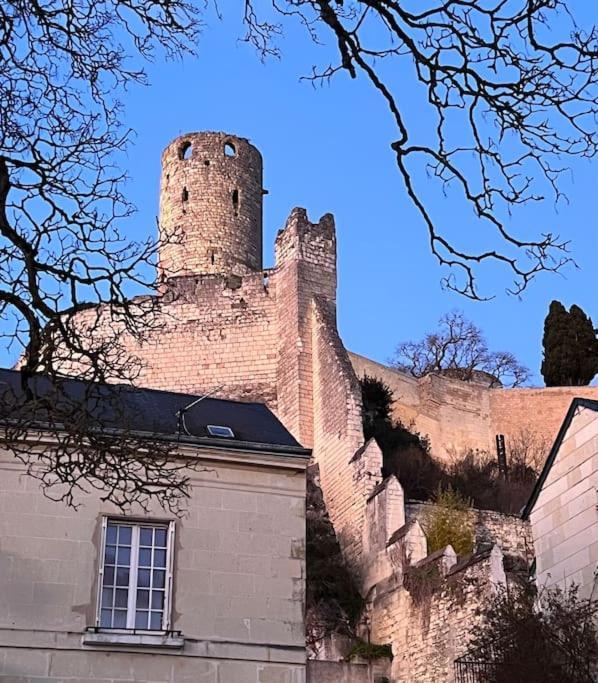 La Tour De L Horloge, Appt Typique A 500M Du Chateau Chinon Exterior photo